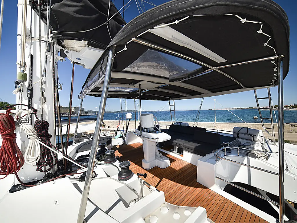 Lagoon 520 Flybridge - 
