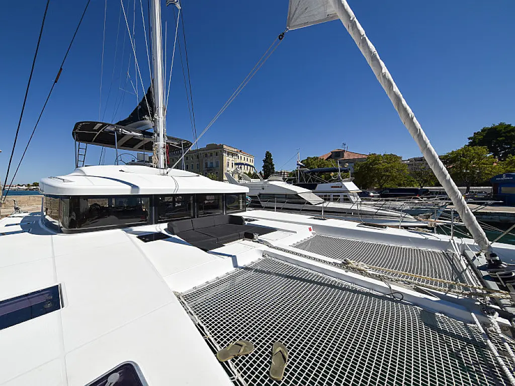 Lagoon 520 Flybridge - 