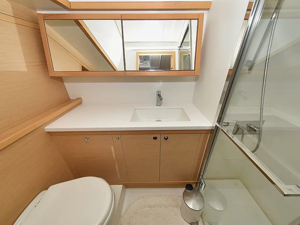 Lagoon 520 Flybridge - 