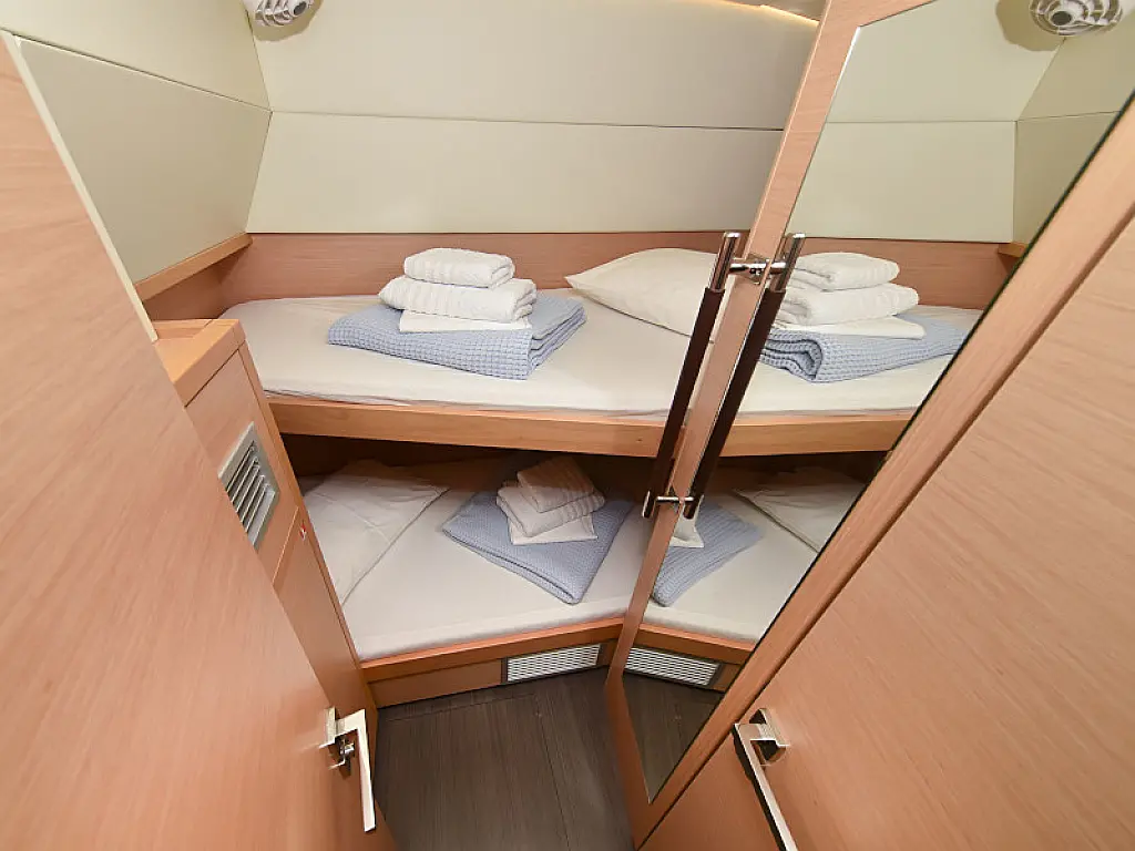 Lagoon 520 Flybridge - 