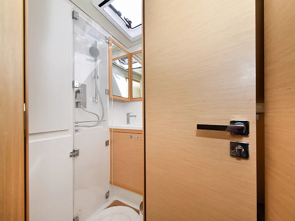 Lagoon 520 Flybridge - 