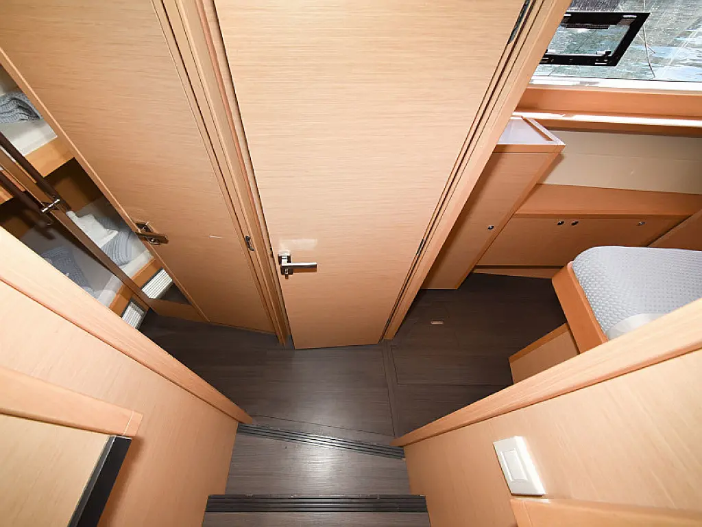 Lagoon 520 Flybridge - 