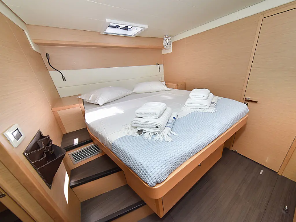 Lagoon 520 Flybridge - 