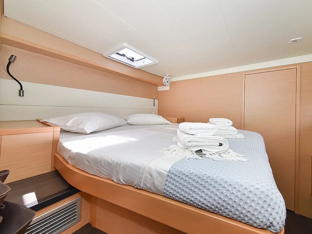 Lagoon 520 Flybridge - 
